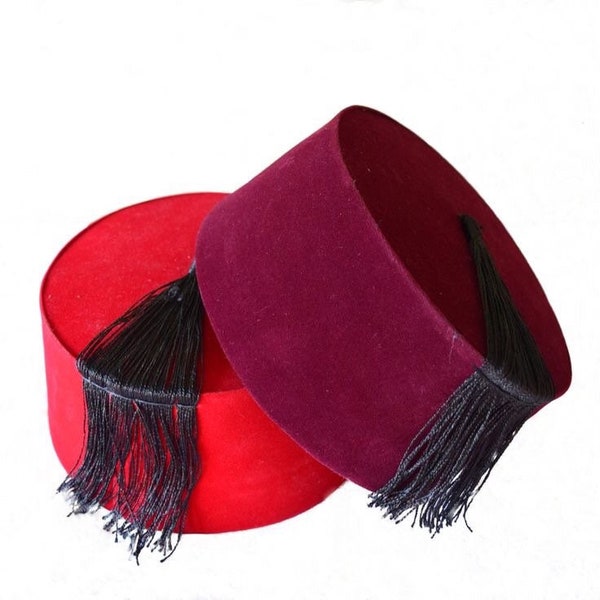 Chapeau Marocain Traditionnel Rouge, Chapeau de Luxe, Tarboush Malaki Andalus Fait Main, Tarboush avec pompon noir, Tarbouche Marocain