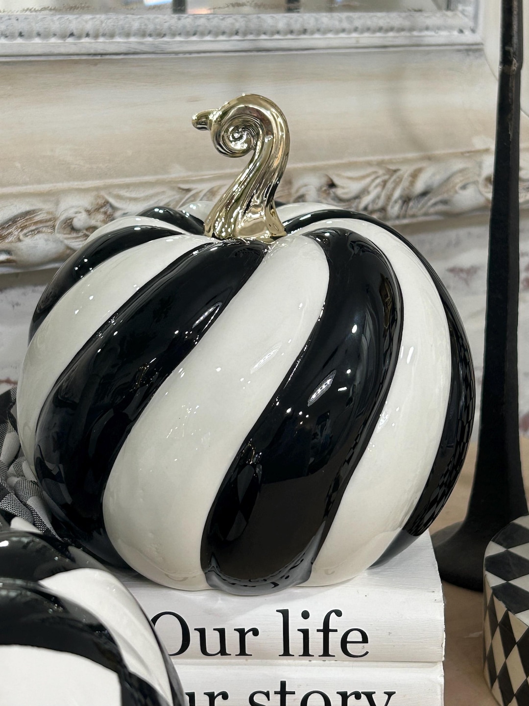 Black and White Twist Pumpkin, Black and White Checkered Pumpkins ...