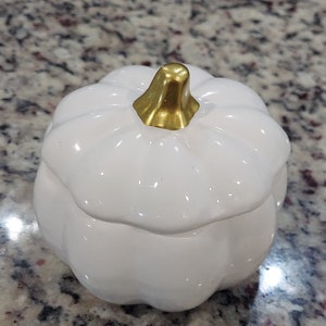 white pumpkin ring holder, jewelry holder, ring box, fall decor