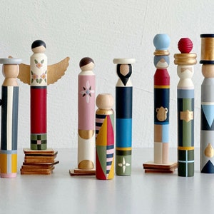 Clothespin Nativity Set | Handpainted | White Angel | 8 Pieces | Christmas Mantel