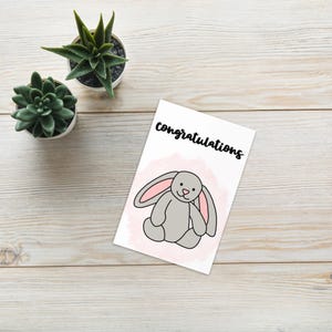 Carte « C'est une fille ! » inspirée de Jellycat