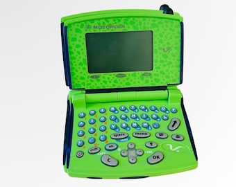 Raro comunicador personal Motorola V100 del año 2000 – Verde neón, accesorio Y2K