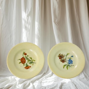 Bengt Carlberg Hand-Painted Ceramic Plates – 1951 Swedish Folk Art Set