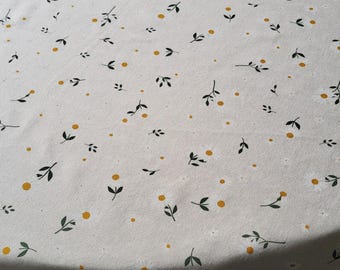 Rond tafelkleed 'Daisy', diameter 138 cm. Katoenen rond tafelkleed