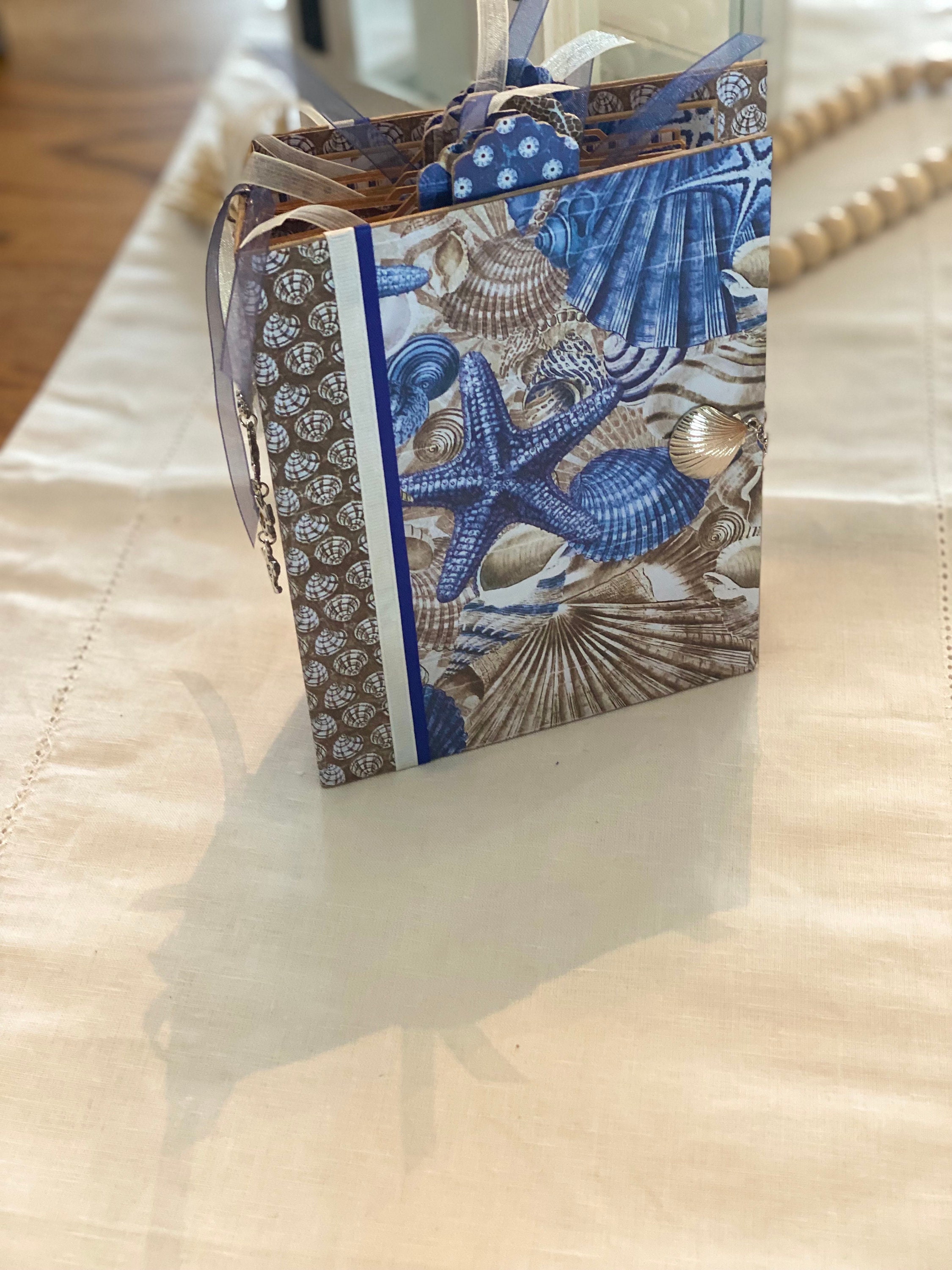 KSCRAFT Big Tag With Loaded Bag Metal Cutting Dies Stencils for DIY  Scrapbooking/photo Album Decorative Embossing DIY Paper Card 