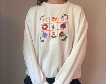 SALE 3 DAYS| Vintage Embroidered Christmas Grandma Sweatshirt, Christmas Embroidered Sweatshirt T-shirt Hoodie