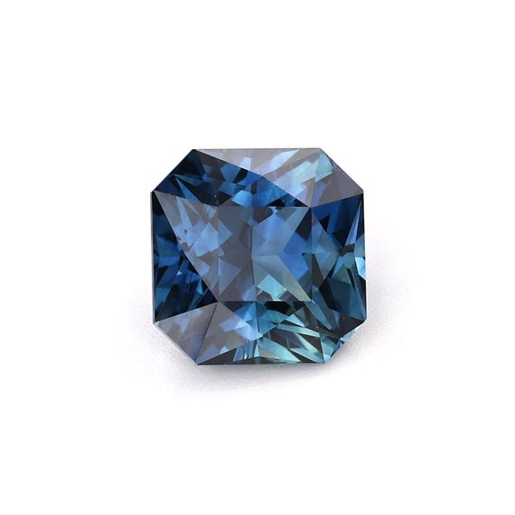 Teal Sapphire | Radiant Cut | 2.22 ct | Natural Teal Bicolour Sapphire | Earth Mined Sapphire