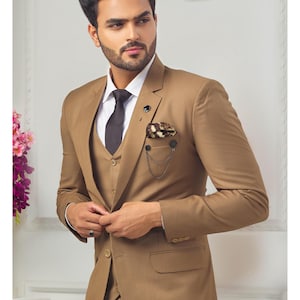 Beige Three Piece Suit, Men&#39;s Wedding Groom Suit
