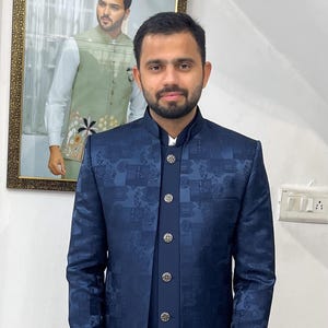 Shrug Jodhpuri Suit: Indian Groom Wedding Outfit