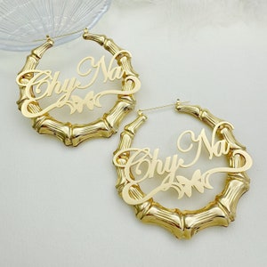 Grandi orecchini a cerchio in bambù, orecchini con nome personalizzati, orecchini a cerchio in oro, orecchini con nome personalizzati, regalo di gioielli con nome, orecchini con targhetta, regalo per la mamma