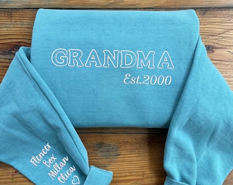 Custom Embroidered Grandma Est Sweatshirt With Grandkids Names On Sleeve, Embroidered Grandma Crewneck, Best Gift for Mother Day's