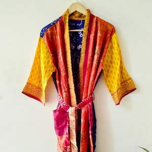 Festival Silk Kimono Robe, Vintage Silk Kimono Robe, Nightwear Gown, Unisex Dressing Gown, Women&#39;s Clothing, Indian Silk Dress, Kimono Robes