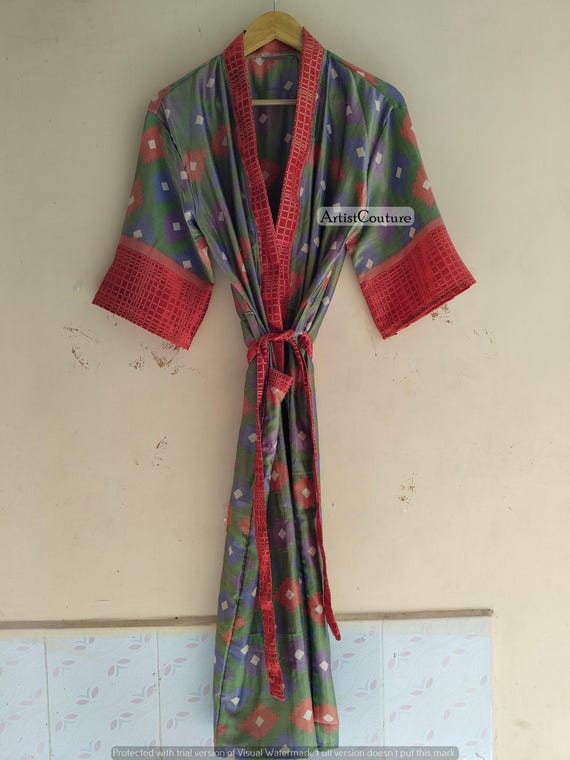 Kimono in seta riciclata: copricostume indiano Italia