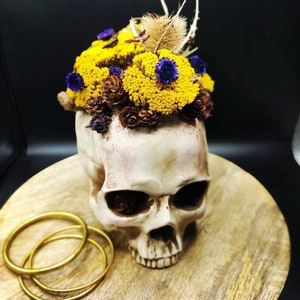 Skull & Dried Flowers