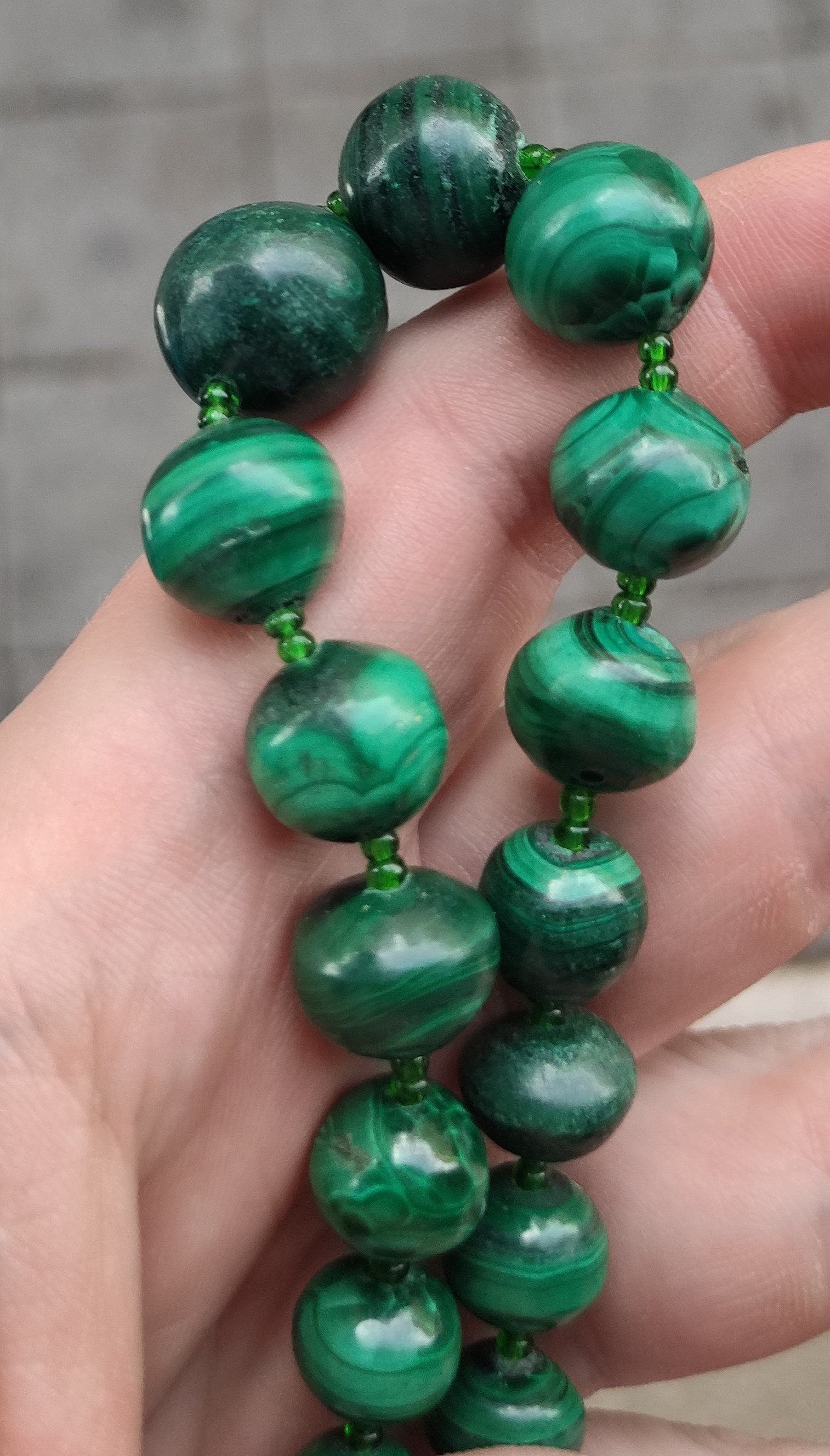Collier Vintage En Perles De Malachite Naturelle - Bijou Ancien Vert - Occasion 'dans Son état'