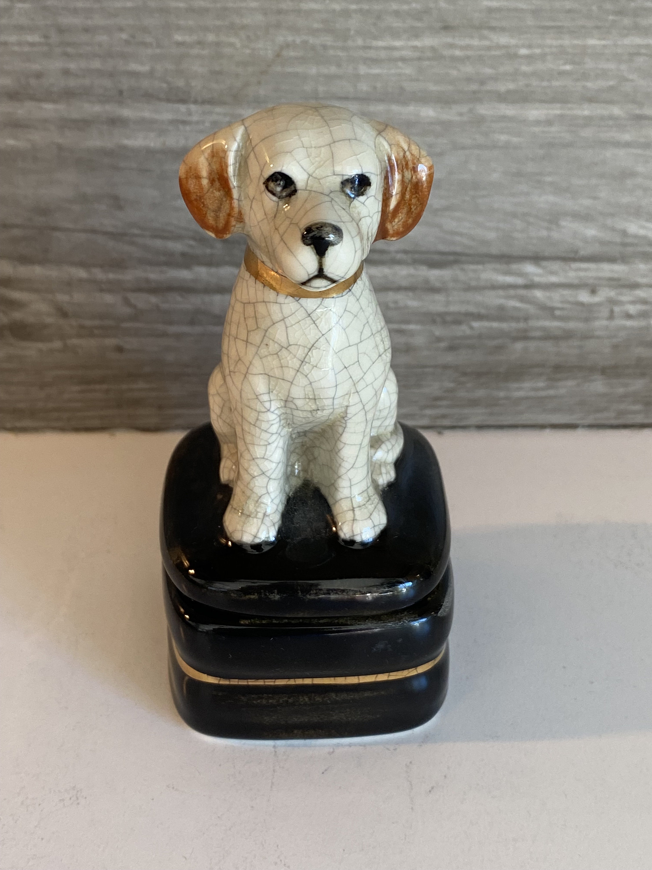 Takahashi Yellow Lab Dog Ring Porcelain Trinket Jewelry Box