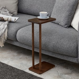 Table en C, table basse ronde en forme de C, table basse au design spécial, table d'appoint, salon, table basse moderne, support pour ordinateur portable en bois,