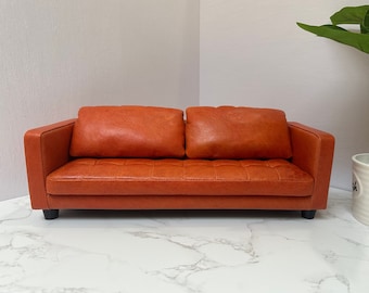 Customizable 1:6 Scale Miniature Genuine Leather Couch for 12&quot; dolls, Handmade Vintage Cracked Tufted Leather Sofa, Dollhouse furniture