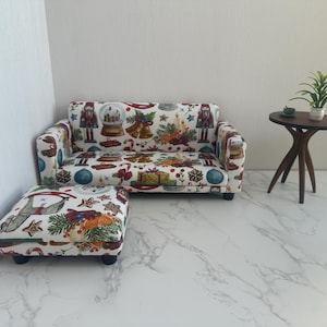 Dollhouse 1:6 1/12 Scale Christmas Pattern Cotton miniautre couch set with ottoman, Handmade Doll Furniture, Customizable Christmas gifts