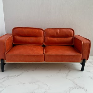 Customizable 1:6 Scale Dollhouse Vintage Tufted  Couch - Solid wood frame with iron legs Design sheepskin material Handmade miniature couch