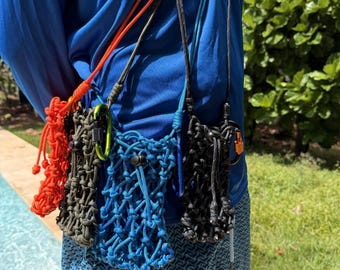 Parachute Cord Cellphone Holder, Waterproof Reflective Pouch, Metal Clip Accessory