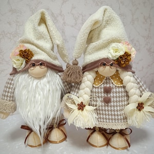Spring scandinavian gnome, Coffee gnomes, Handmade Gnome Couple, Wedding Gift, Cozy Home Accent, Nordic Gnomes with Glasses, Farmhouse Decor