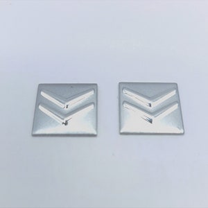 2 x  15mmCompatible with Citroen keyfob badges for refurbishment purposes only