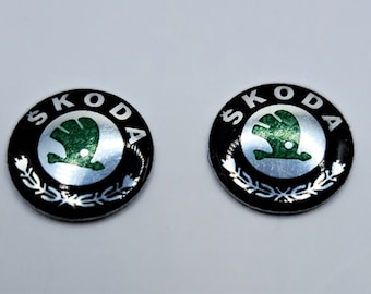 2 x compatible with Skoda Green keyfob 14mm badges