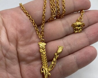 Zeg opzij Verdikken Trappenhuis Versace necklaces - Etsy België