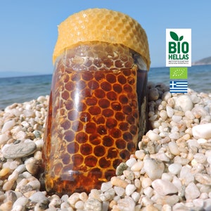 Bio Honey With Natural Honeycomb From Greece