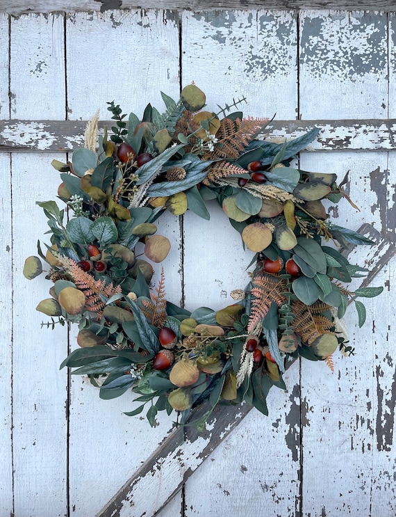 Fall Eucalyptus Wreath, Autumn Door Wreath, Fall Foliage and Acorns, Front Door Wreath for Fall, Thanksgiving Harvest Handmade Decor