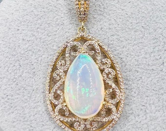 Ciondolo Art Déco vintage con opale e diamanti: goccia in argento dorato