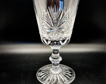 VINTAGE EDINBURGH CRYSTAL Wine Glass, Star of Edinburgh Pattern, signed Made in Scotland, vintage cut crystal water goblet glass, 16 cm