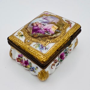 ANTIQUE SEVRES Porcelain Jewellery Box, Sevres style rich gilded handpainted Fragonard & Floral decor rectangular box, Vincennes mark c1772