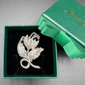 Vintage Sterling Silver Marcasite pin Brooch, Large Thistle floral shaped Art Deco Jewelry pcs, made in England - Hallmarked, Gift for her