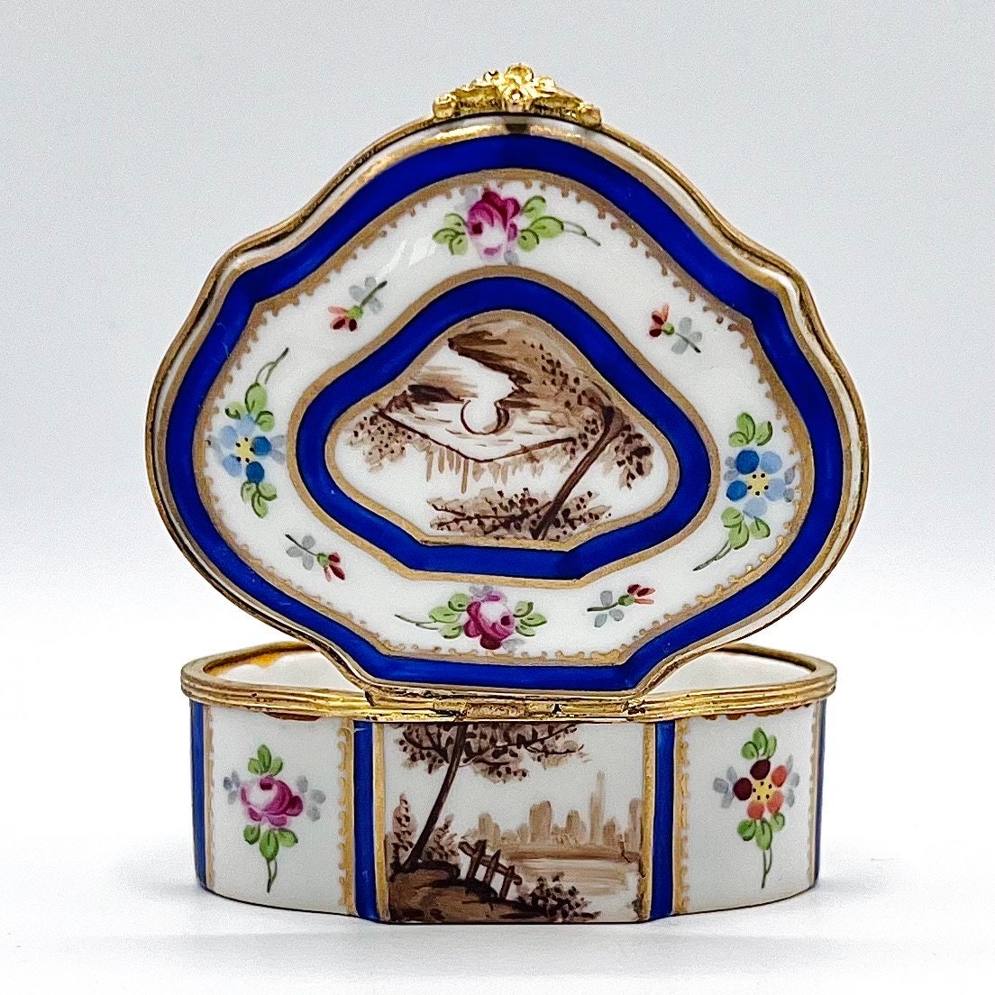 アンティーク　セーブル小物入れ アンティーク セーブル小物入れ 【公式通販】