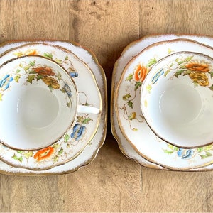 Royal Albert Poppies Trio Set: Handbemaltes englisches Bone China, um 1925