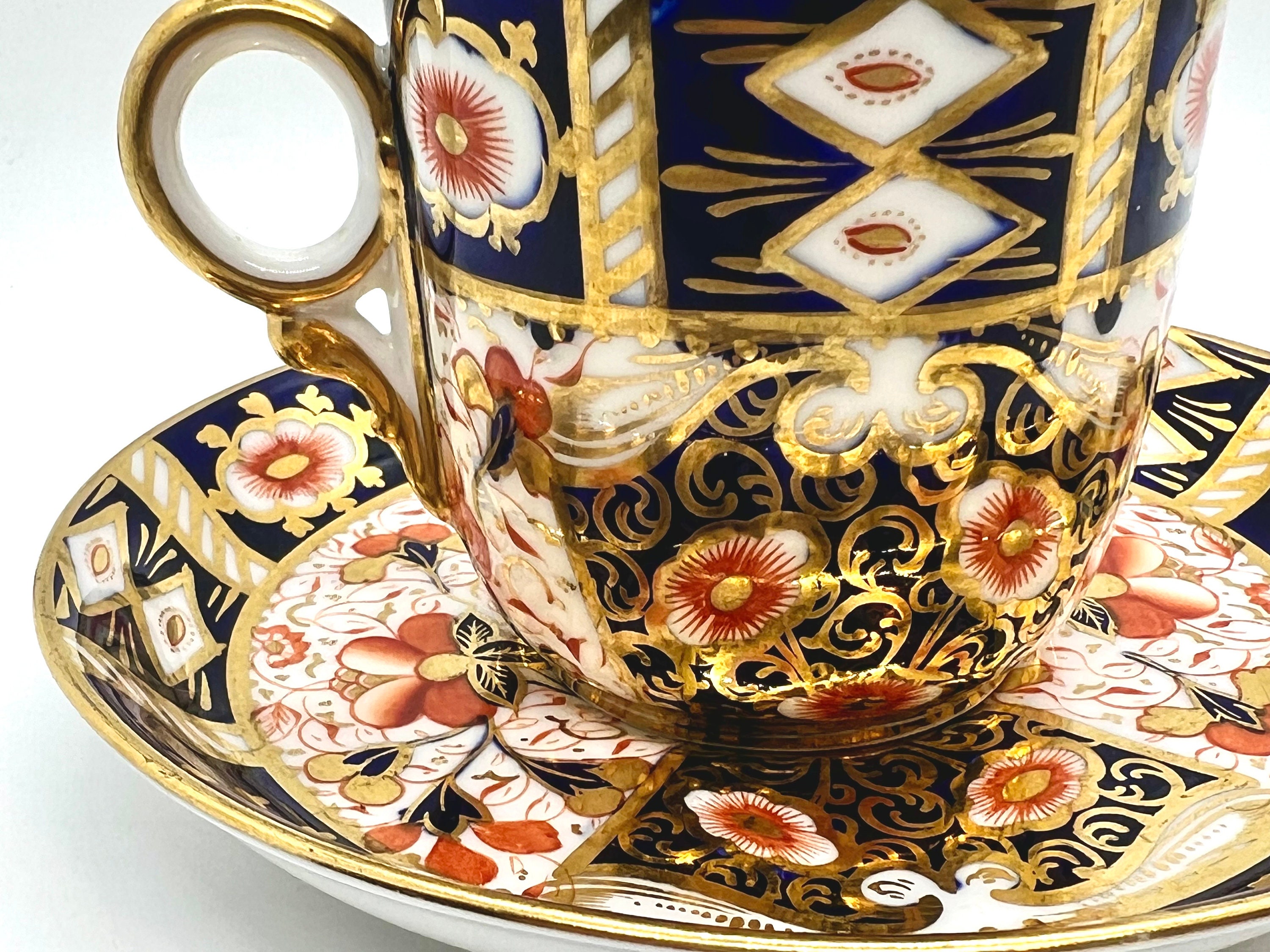 美麗 ダヴェンポート　アンティーク・カップ＆ソーサー　ハンドペイント 　ブーケ　グリーン　金彩　1840年頃　イギリス イギリス バーレイ社 ダヴェンポート カップ\u0026ソーサー ヴィンテージ