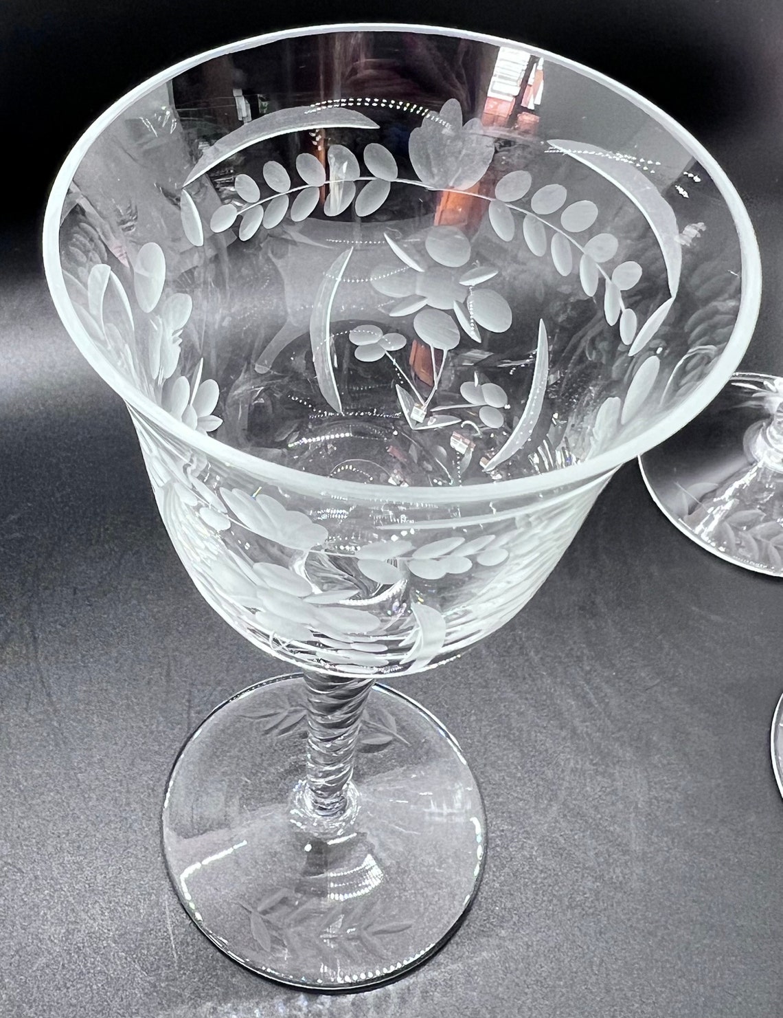 ANTIQUE ETCHED WINE Glasses 6 Vintage White Wine Glasses With Spiral