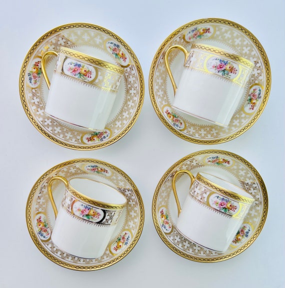 アンティーク リモージュ デミタスカップ＆ソーサーセット：金箔花模様