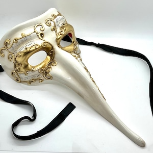 Venetian Long Nose casanova mask, Original handpainted made in Italy, Venice Vintage Venetian Masquarade Mask, Costume Mask
