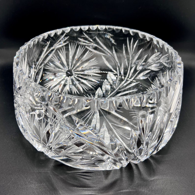 VINTAGE CRYSTAL BOWL, Heavy Thick Lead Crystal Fruit Bowl Table