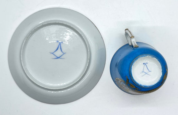 アンティーク セーヴル磁器カップ & ソーサー セット: 手描きの肖像画