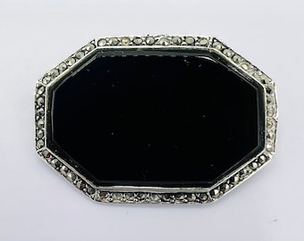 シックな輝き オニキス マルカジット ブローチ アール・デコ調 シックな輝き オニキス マルカジット ブローチ アール・デコ調 楽天