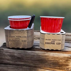 Mark your cup, Disposal cup holder, Party, Picnic Cup Holder Organizer, Cup saver, Solo cup dispenser, Party Cup Kit