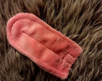 op maat gemaakte furry fursuit met tong