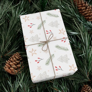 Christmas WHITE Mistletoe Recyclable Wrapping Paper Set WHITE Eco Friendly  Gift Wrap & Tags 
