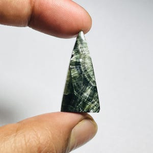 SERAPHINITE Cabochon Pear Shape Loose Gemstone Size:-32X16X6 Mm. Smooth polish AAA+ SERAPHINITE Making for All Jewelry. 18 Ct.