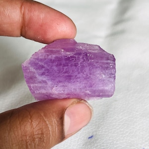 Raw Pink Kunzite Crystal: Natural Healing Stone, 154 CT