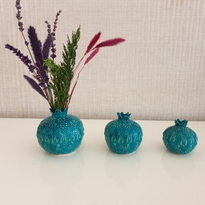 Hand Painted Blue Set Of 3 Ceramic Pomegranate For Home, Aesthetic Pomegranate Gift For Mommy, Traditional Turkish Small Vase